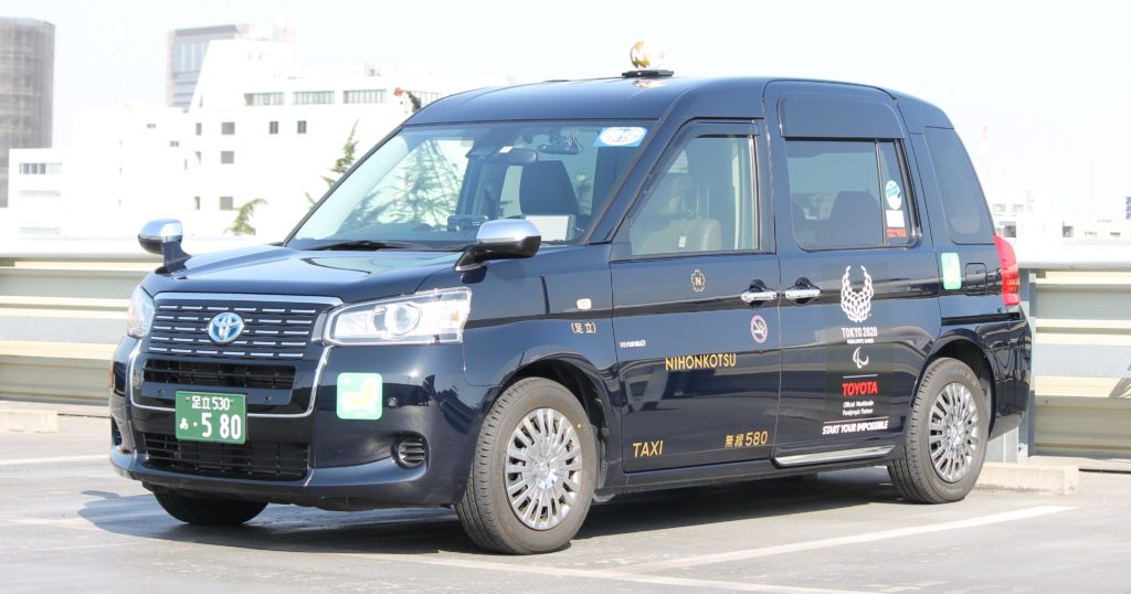 トヨタ製「JPN TAXI」を自動運転化！ティアフォーやJapanTaxi、無人タクシー実証を実施へ | 自動運転ラボ