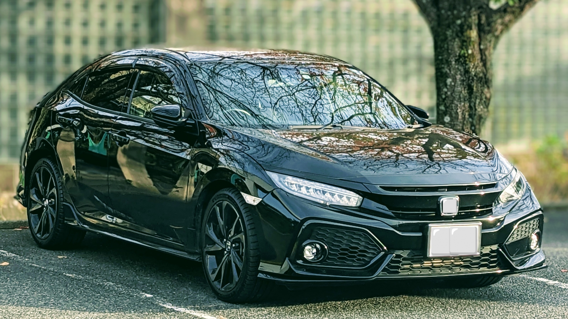 自動車保険の乗り換えガイド！詳しい手続き方法やメリット・デメリットも紹介